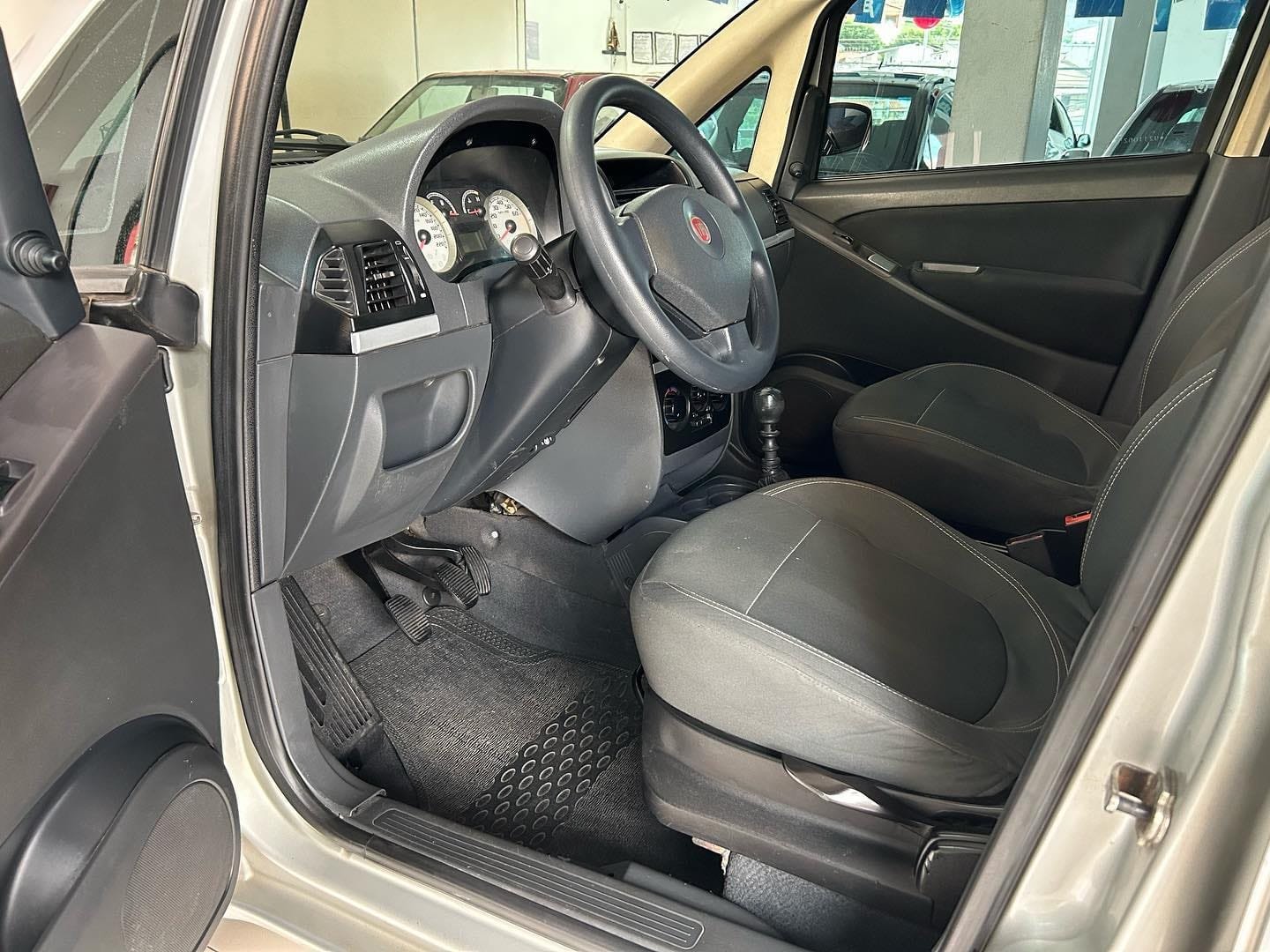 FIAT IDEA ELX 1.4 2009