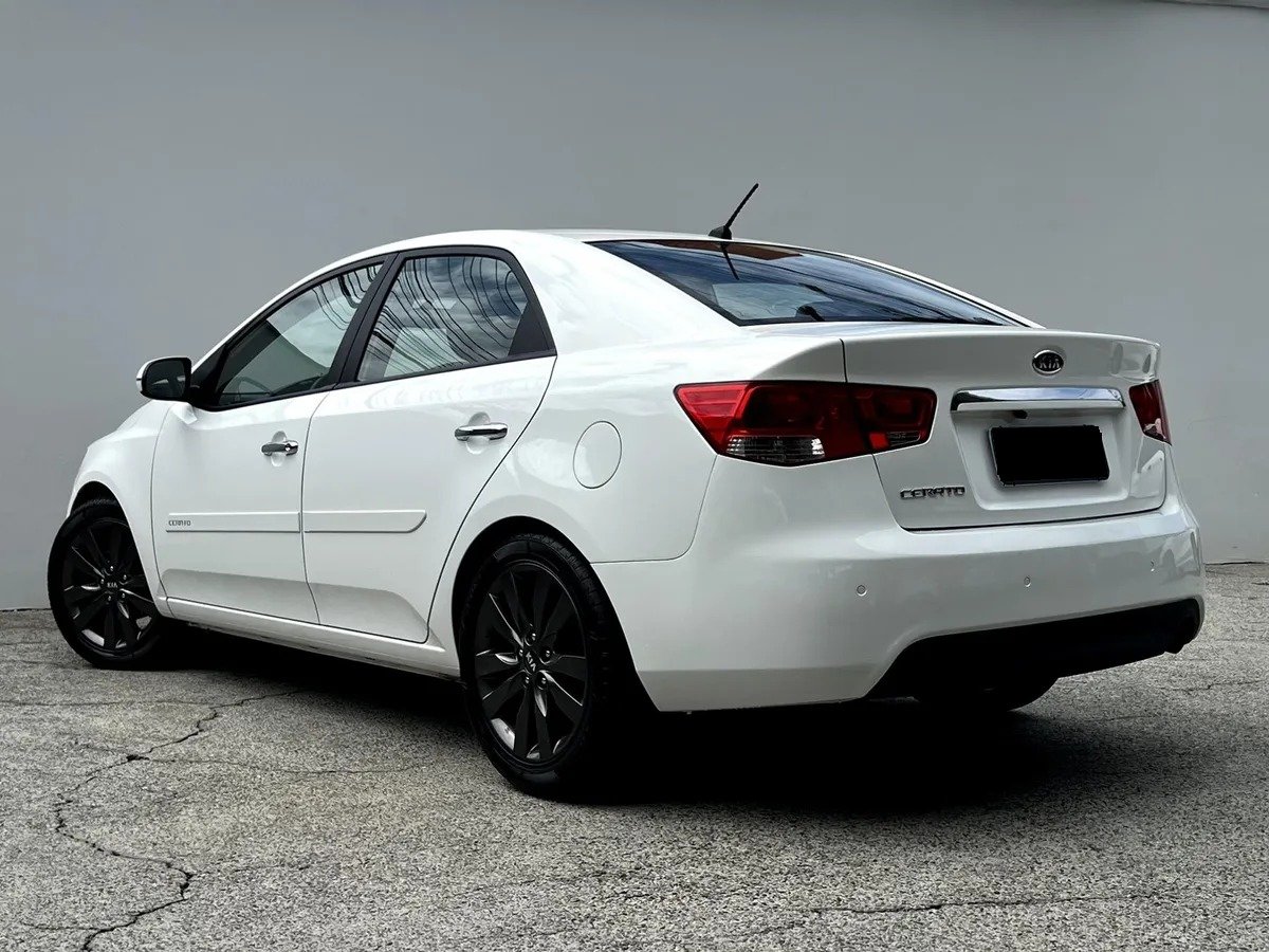 KIA CERATO 1.6 SX3 16V GASOLINA 4P AUTOMÁTICO 2012